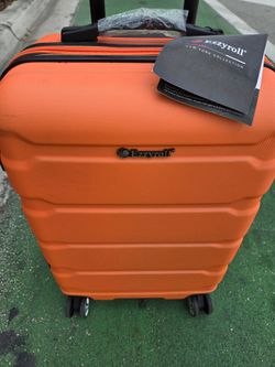 20" Carry On 8Wheels Spinner Hard Shell New With Tags Tsa Lock Extra Lightweight Expandable Waterproof Orange Color 🍊