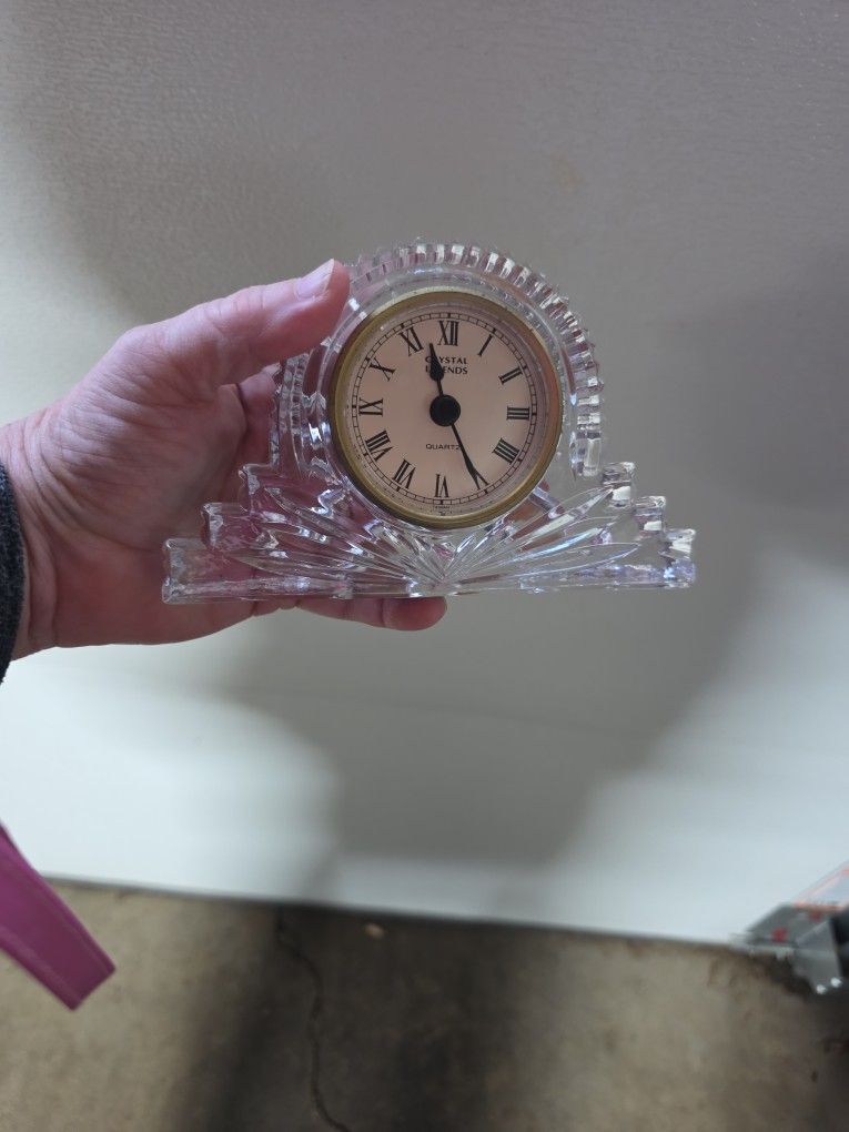 Crystal clock Vintage