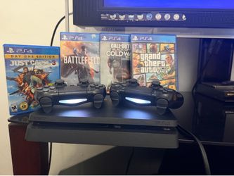 Ps4 PlayStation 4 Slim 1tb with 2 Controllers and 4 Games and all cables play 4