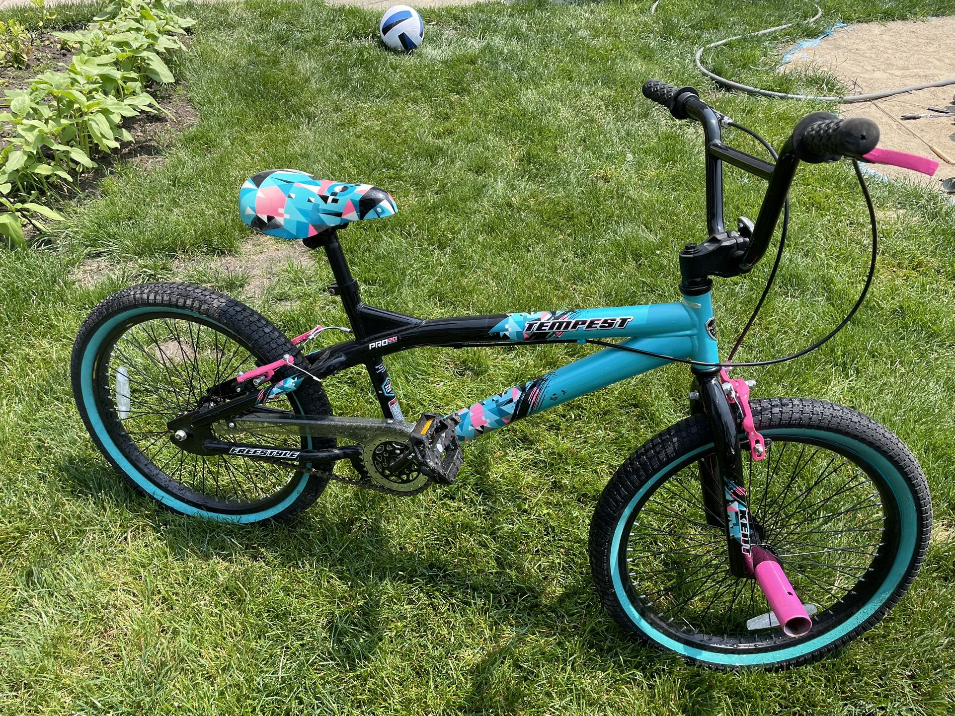 Bike. Like New.