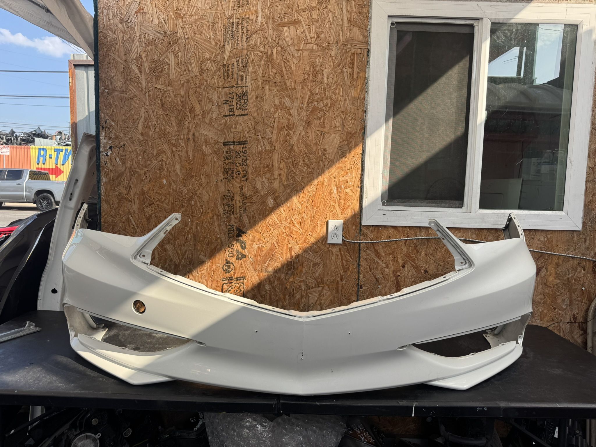 2018 2019 2020 ACURA TLX FRONT BUMPER COVER OEM USED