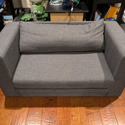 Small Gray Fold Out Couch 