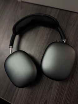 AirPods Max First Gen Space Gray