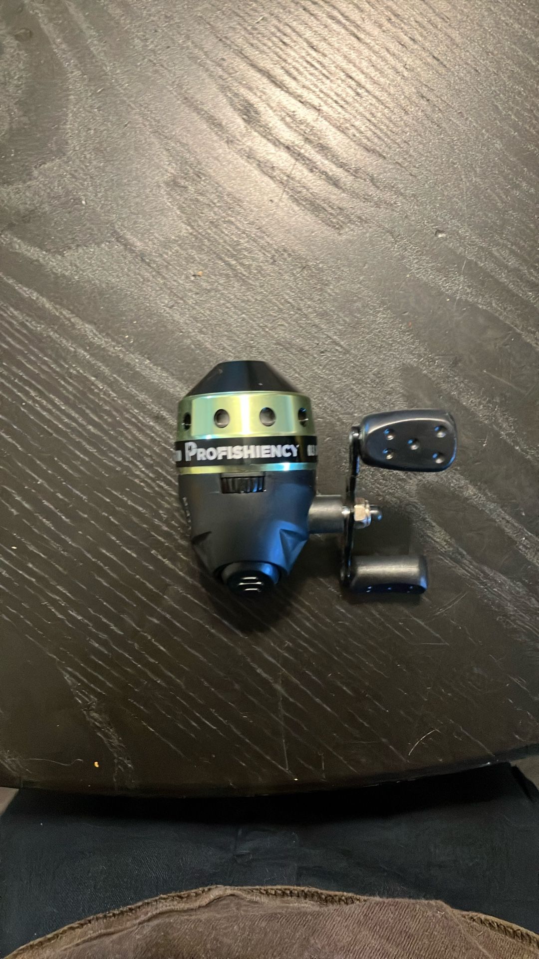 Pro Fishing Reel