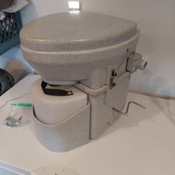 Rv Composted Toilet