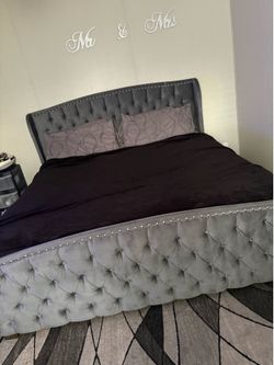 King bed frame