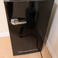 Mini Fridge 3.2 Cubic Ft 