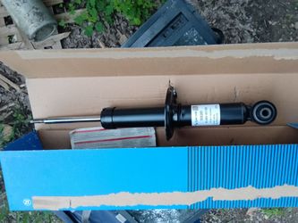 Pair of SACHS SHOCK ABSORBER  AUDI VW SHOCKS $250!!!!
