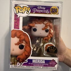 Merida (GOLD) with pin #324 Funko Pop Exclusive