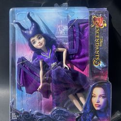 Descendants 3 Dragon Queen Mal Doll Expanding Wings Disney Hasbro NEW