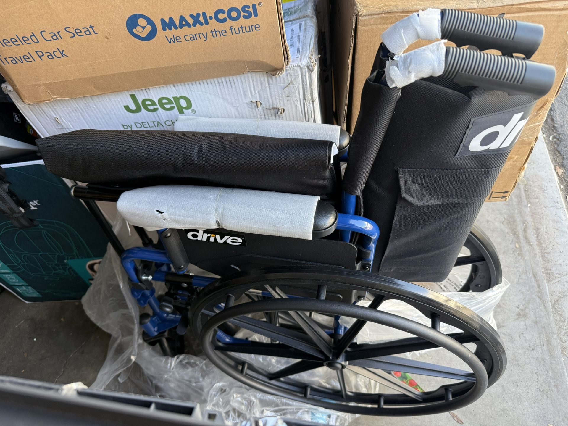 Brand new Drive Wheelchair