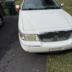 Grand Marquis 2004