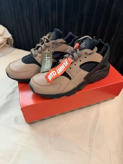 Nike Huarache/ Toadstool