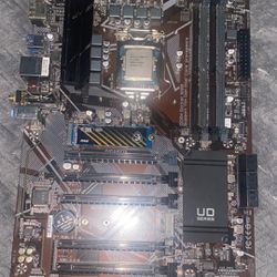 B560 Mother Board With i7 Cpu And 500gb SSD
