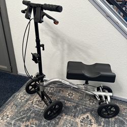 Nova Knee Scooter