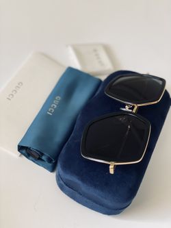 NWT GUCCI GG0106S 001 SQUARE WOMEN’S SUNGLASSES GUCCI