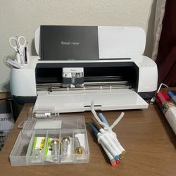 Cricut Maker