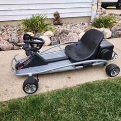 Razor Go Cart w/BRAND NEW Batteries 