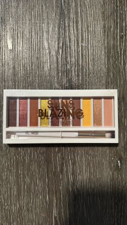 FLOWER BEAUTY - Sun’s Blazing Eyeshadow Palette