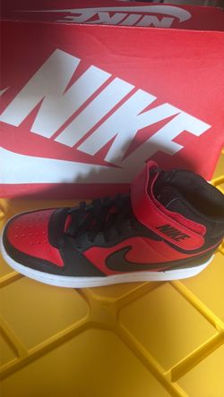 Nike court Borough mid 2