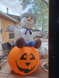 9ft HALLOWEEN DECORATION