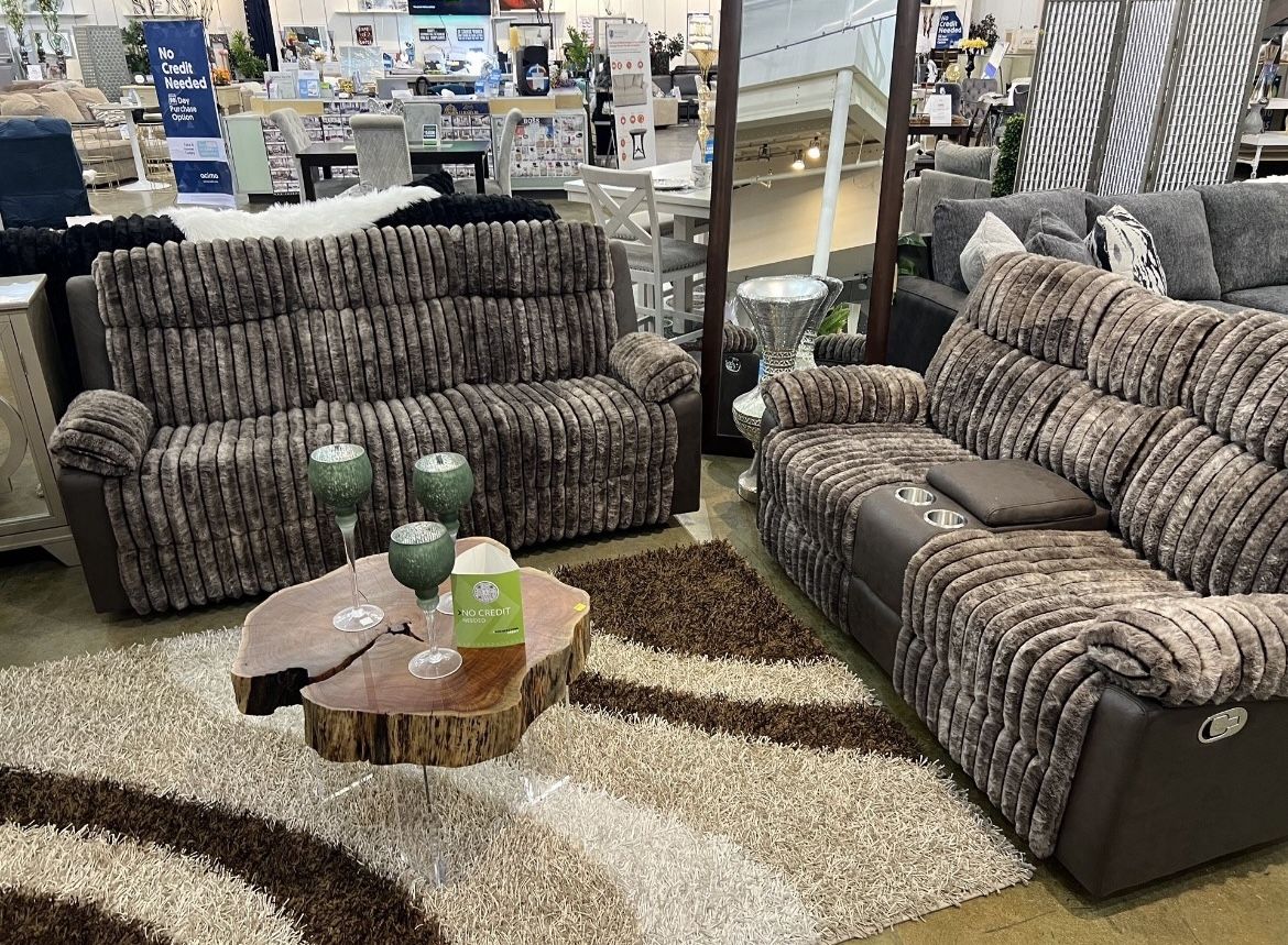 RECLINING SOFA & LOVESEAT