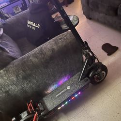Isenwheel Gt1 Electric Scooter 
