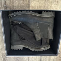 Black Thursday Chelsea Boots Size 10.5
