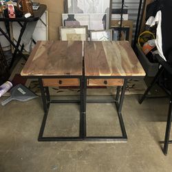 Porch & Den Cloverdale Acacia Wood C-shape Sofa End Table with Drawer (Set of 2)