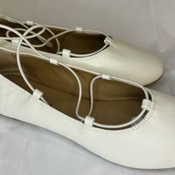 Lucky Brand Girls Eviee White Slip-On Ballet Flats Size 4M