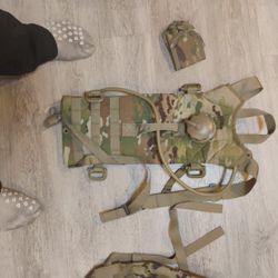 Water Hydration System Carrier And Multiple Fanny Packs And Clip Holders Flashbang Holders And Other Pouches
