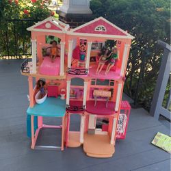 Barbie House 