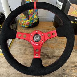 NRG steering Wheel With Koystar Quick Release