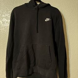 Nike Men's Black Club Fleece Pullover Hoodie