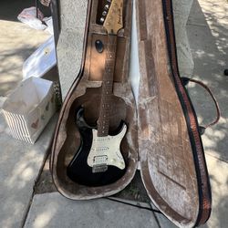 Yamaha Electric Guitar 