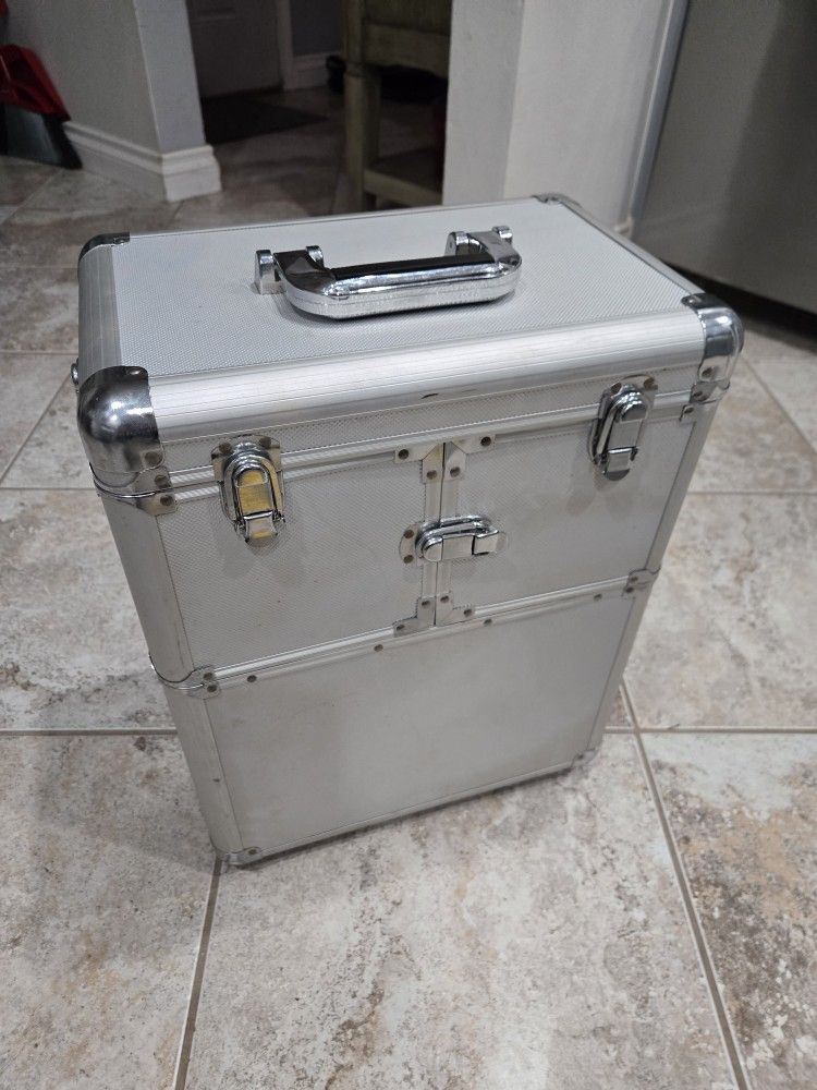 Rolling Makeup Case Trolley