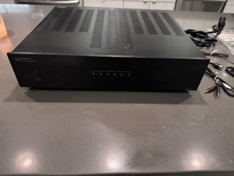 AD5012 Audiosource Amplifier 12channel - Like new