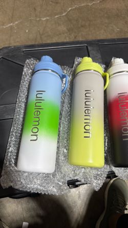 Lululemon water bottles