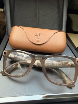 Ray-Ban Meta Wayfarer (Smart Glasses)