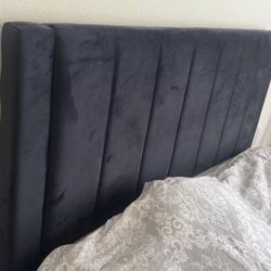 Black Velvet Bed Frame With Mattress (full/double)