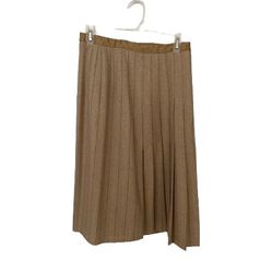 New Handmade Woman’s Beige Skirt with Side Pleats, Sz M/L (see measurements)