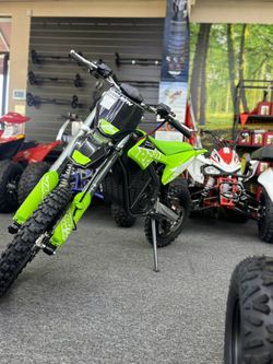 RFN Warrior SX-E2 48V Electric Dirt Bike – Green/Black