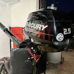 Mercury 2.5 4 Stroke Boat Motor 