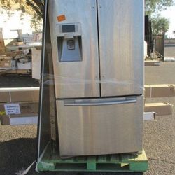 Samsung Fridge New Don’t Know Size