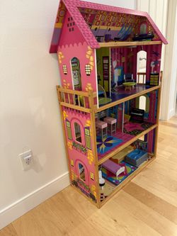 Doll House