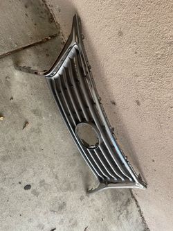 2013 2015 Lexus rx350 grill used Oem