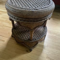End Table - Wicker’s