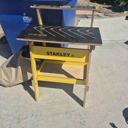 Stanley Jr Kids Work Bench