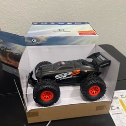 New GizmoVine Lightning Sports RC Car 1/18 scale