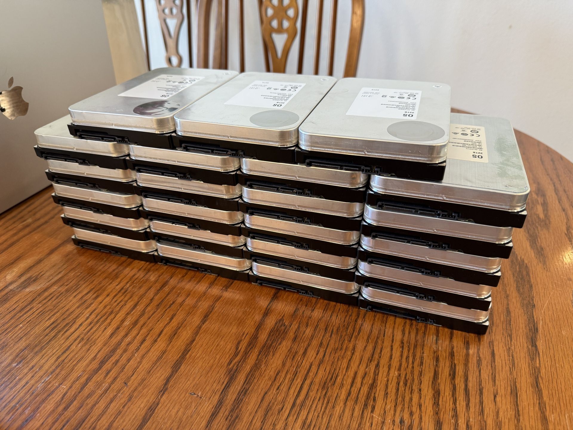 16TB, 20TB, 22TB Hard Drives SATA SAS